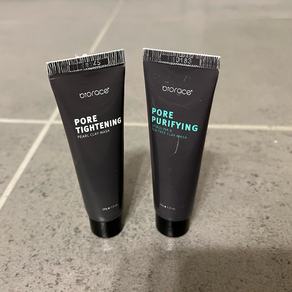 Bio race pore tightening Clay Mask Duo.